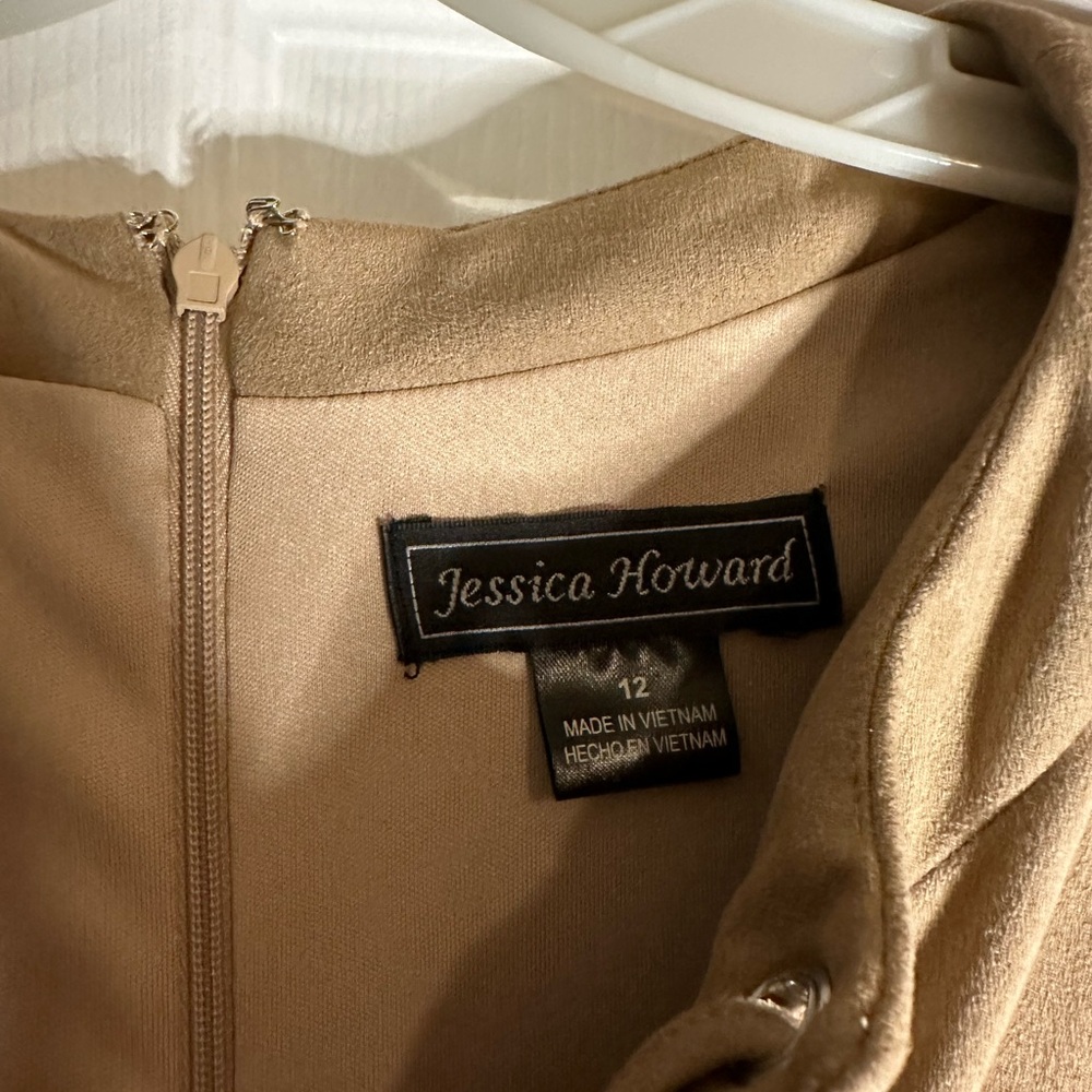 Jessica Howard Tan suede  Short Sleeve Scoop Neck Mini Dress - Picture 3 of 3